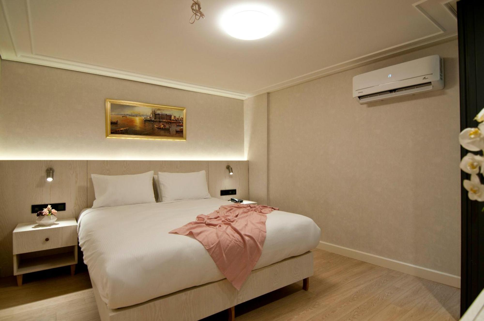 Hotel Xloft Istanbulská provincie Exteriér fotografie